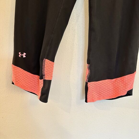 UNDER ARMOUR BLACK & HOT PINK ACTIVE WORKOUT  STRETCH‎ PANTS LEGGINGS CAPRIS ZIP - Picture 2 of 8